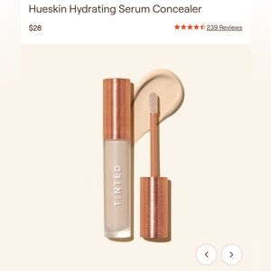 2 Hueskin Hydrating Serum Concealer